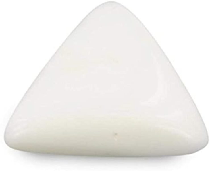सफ़ेद मूंगा शुक्र गृह के लिए White Coral Safed Munga Tringal Shape For Venus  12.15 Ceret